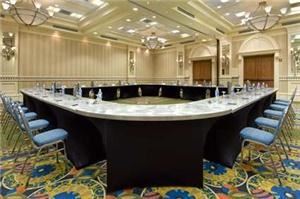 Salon C, Hilton Naples, Naples