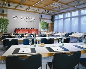 Four Points By Sheraton Cambridge Ontario, Cambridge — Large Preston Room (1,400 square feet)