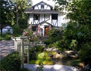 Gazebo Bed and Breakfast, Victoria — Gazebo Bed and Breakfast, Victoria BC