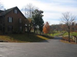Grounds, Hanover House Bed & Breakfast, Newark — Grounds