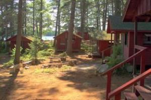 Entire Facility, Kingsley Pines, Raymond — Private cabins are located along the lake or nestled among our great pines. Most or our cabins have their own private bathrooms. Cabins without bathrooms share modern bathhouses. All cabins have electricity.