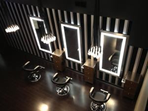 G Michael Salon