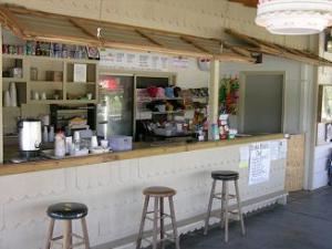 Outdoor Dining, Rosebrook Golf Course, Silver Creek
