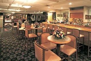 Red Coachlight Restaurant, Four Points by Sheraton Chicago Midway Airport, Chicago
