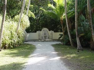 Allee Fountain, Bonnet House Museum And Gardens, Fort Lauderdale — Perfect location for wedding ceremonies.