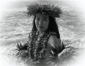 Wanna Hula?, Honolulu — Specializing in bridal hula lessons and Polynesian entertainment.  "Wedding guest loved the hula show and the Fire Dancers. A definite MUST at your next event."  
Amy & Erik E.