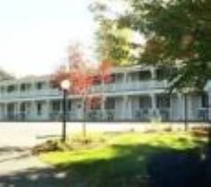 Cedar Crest Motel and Restaurant, Camden