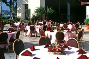 Pool Terrace, Sheraton Mission Valley San Diego Hotel, San Diego
