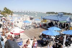 Waterfront Patio, Shephard's Beach Resort, Clearwater Beach