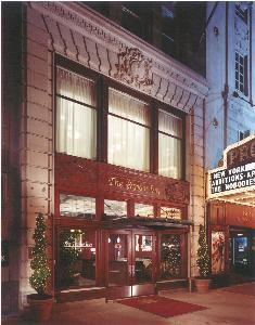 The Parker Inn, Schenectady — The Parker Inn located in Downtown Schenectady is your place for upscale accomodations, lounge and meeting facilities.