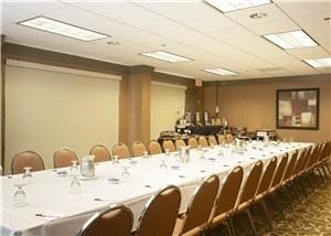 Stitt, Crowne Plaza Little Rock, Little Rock — 648 Square Feet.  Up to 70 theater