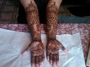BRIDALHENNAARTIST