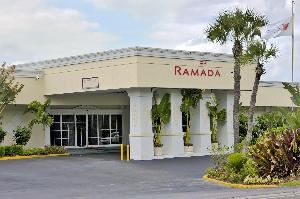 Red Rose Inn And Suites, Plant City — The Ramada Plantation House Plant City is a Pinnacle Award Winning hotel located in historic Plant City. This hotel is just off of the I-4 corridors connecting Tampa and Orlando.  We provide complimentary continental breakfast, complimentary high speed wireless internet access and free local phone calls. Our Ramada Plantation House Plant offers the only Fine Dining Restaurant in the area, the Red Rose Dinning Room. We feature live entertainment Tuesday-Sunday. Our hotel also has 7000 square feet of Meeting and Banquet Space.  We boost 150 sleeping rooms including 30 Ralph Lauren Signature Polo Club Rooms and Suites.