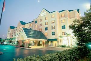 Country Inn & Suites By Carlson, Walt Disney Area, Orlando — Walt Disney World® Resort and other major Orlando attractions provides a warm and welcoming atmosphere sure to please business and leisure travelers alike.