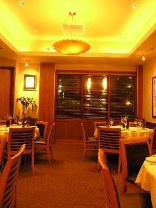 Maui, Roy's La Jolla, San Diego — Maui, seats 40