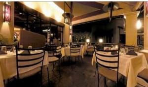 Lanai, Roy's Hawaiian Fusion Cuisine, Paradise Valley — Lanai, seats 55