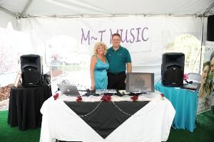M~T  MUSIC, Fredericksburg