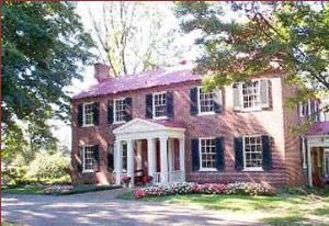 Tucker House Bed & Breakfast, Louisville — Tucker House Bed & Breakfast