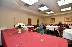 Haven2, BEST WESTERN PLUS Heritage Inn, Rancho Cucamonga — Haven Room is perfect for Baby Showers and parties for 50 people or fewer.