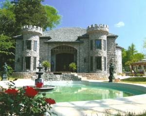 The Sterling Castle