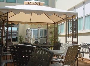 Courtyard, Ambridge Event Center, Portland
