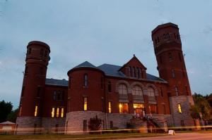Tonawanda Castle, Tonawanda