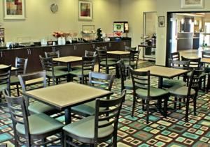 Breakfast Room, Comfort Inn and Suites Oklahoma City Airport, Oklahoma City