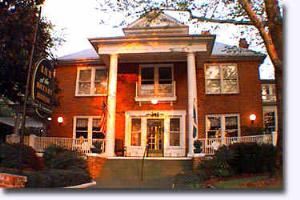 Inn At The Bryant House Bed & Breakfast, Aberdeen — Inn at the Bryant House
