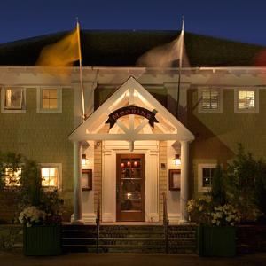 The Mooring Restaurant, Newport