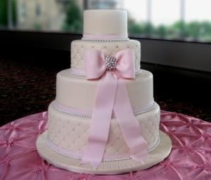 Confectionary Designs, Bogota — Wedding cake.