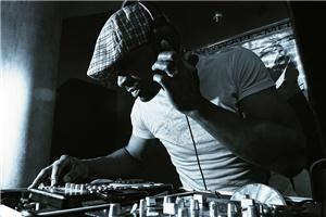 DJ Erupshun - Rome