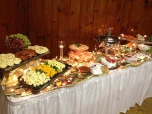 Creative Cuisine Caterer