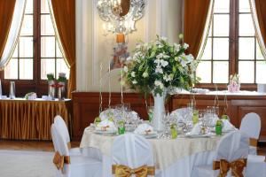 RJS Designs LLC, Oakville