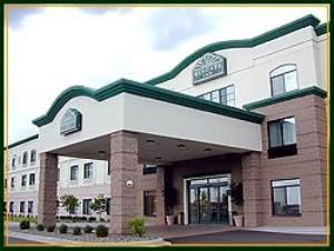 Our "Built for Business" Wingate Inn of Oakdale is conveniently located off Interstate 694 at the 10th Street Exit in Oakdale, MN at Exit # 57.  

We offer 83 spacious guestrooms, a Whirlpool, Fitness Center, and Business Center that are all complimentary and are open 24 hours a day.  All guests enjoy a complimentary hot breakfast buffet in the morning and are welcomed back with freshly baked cookies in the evening.  All rooms have Microwaves, Refrigerators, Wireless and Wired Internet Access, In room safes, Cordless Telephones, Coffee Maker, Hair Dryer, Iron and Full Sized Ironing Boards.  We have two restaurants in our parking lot with one offering room service to our hotel guests.  We offer complimentary shuttle service within 5 miles of the hotel to area businesses.  Don't forget about our 3 meeting rooms on site for your next event!

We are just minutes from 3M World Headquarters, Imation, Eastman Kodak, Efunds, and more and within 5 miles of the St. Paul business District.