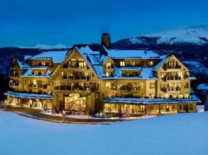 Crystal Peak Lodge