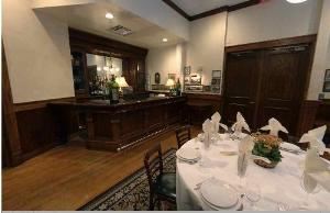 Burgoni, Maggiano's Little Italy - Buckhead, Atlanta