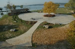 Cedar Glade, Nashville Shores, Hermitage — Cedar Glade features three tented areas that can seat approximately 800 people. There is room in Cedar Glade for more than 2,000 people. Area features a covered pavilion, restrooms, beautiful lake views, lake access, beach access and more.