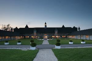 King's Grand Courtyard, Castle Farms, Charlevoix