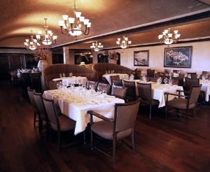 Siena (Main Dining Rroom), Raga, Orlando