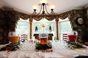 Wedding & Reception Venue Package (Monday through Thursday), The Mackey House, Savannah