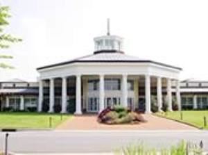 Robert Lee Stowe Pavilion, Daniel Stowe Botanical Garden, Belmont — The entire Robert Lee Stowe Pavilion, with its classic interior, outdoor terraces, and sweeping views of the Gardens, provides a marvelous environment for evening meetings, receptions and dinners.