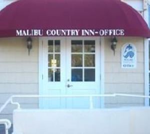 Malibu Country Inn