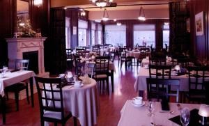 Falls View Dining Room, The Falls Inn Walter's Falls, Walters Falls