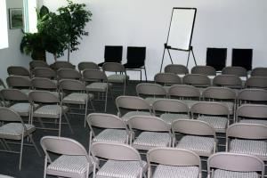 Small Consulting Office, The Meeting Room, Los Angeles
