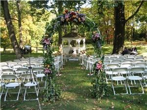 Gazebo, Saucon Valley Acres, Bethlehem — Outdoor Ceremony Site