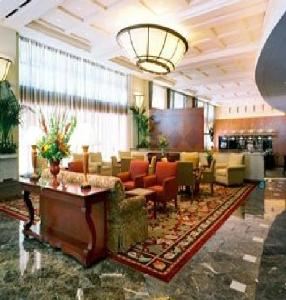Galleria, Hilton Portland & Executive Tower, Portland