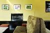 Fulton Lounge, Fulton Lounge, Chicago — fireplace/couches
