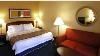 Courtyard Newport News Yorktown, Yorktown — bed.