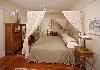 Mansion House Bed and Breakfast, Saint Petersburg — Edinburgh Room