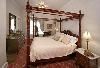 Mansion House Bed and Breakfast, Saint Petersburg — Westport Room